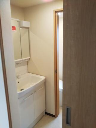 洗面化粧台交換