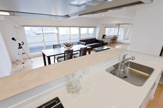 家族がゆったりと過ごせる、開放感あふれる25帖超の大空間