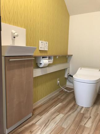 会社のトイレがおしゃれな空間に…