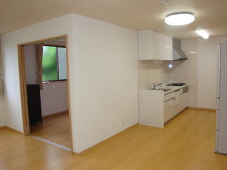 バリアフリーで車椅子でどこでも無理なく移動が楽です。