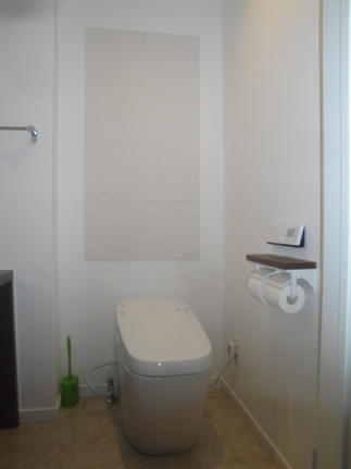 LIXIL　サティスGタイプリトイレ　「磨きぬいた性能は、トイレという存在を、変えていく！！」