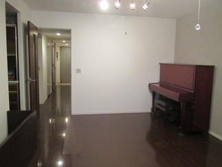 仕切られた洋室をLDKの一部に