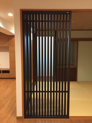 【縦格子】これだけで何よりも存在感が増す和モダン必須のアイテム