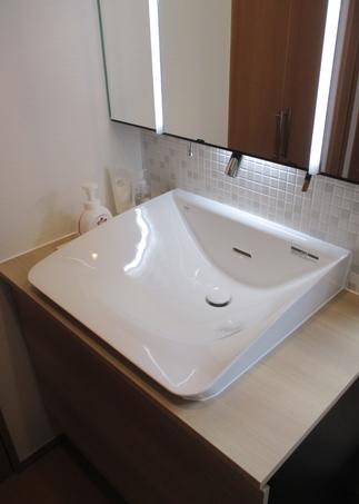 ～ハイバックベッセルタイプ洗面化粧台～