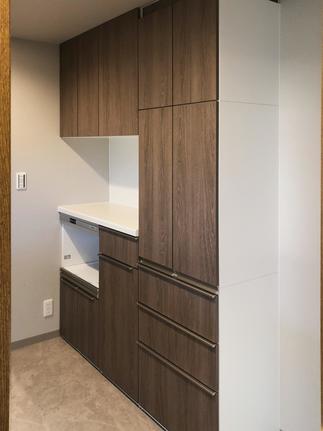 キッチン背面収納