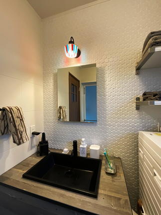 カフェ風なブラケット照明