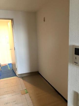 【壁クロス貼替後】