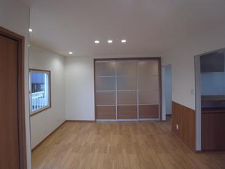 間仕切り戸　LIXILウッディライン