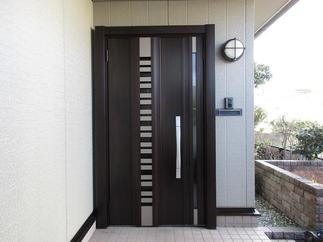 玄関ドア入れ替え