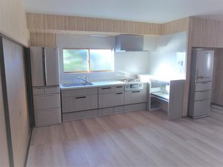 大家族でもゆったり食事が出来るダイニング