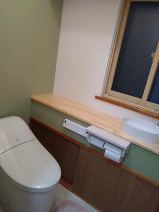 コンパクトなフォルムの便器LIXIL「プレアスLS」