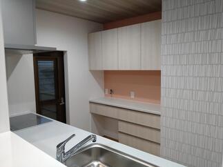 壁付けから対面キッチンへ LIXIL「シエラS」