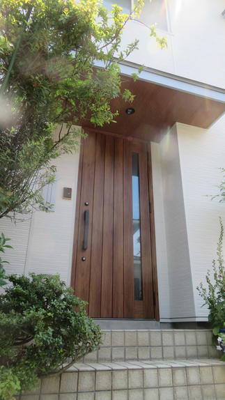 断熱性のある玄関ドア