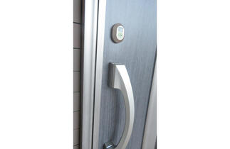 【AFTER】玄関ドア ハンドル