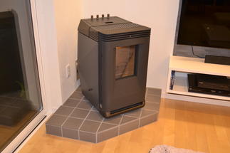 冬でもあったかペレットストーブ