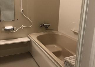 ゆったり安心できるユニットバス