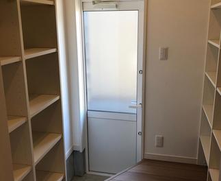 沢山収納できるパントリー