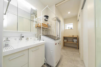 家事動線をコンパクトにした水まわり