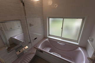 清潔であったかな浴室に変わりました。