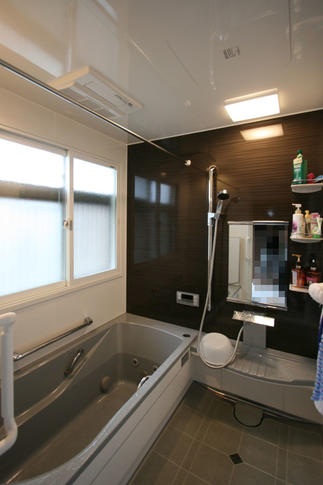 浴室暖房とブローバスのＷ快適浴室