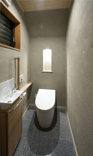 数寄屋風トイレ