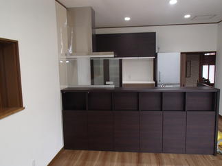 「LIXIL　対面システムキッチン　リシェル」