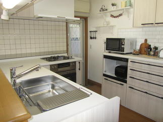 周辺機器も統一感と使いやすさが光ります。