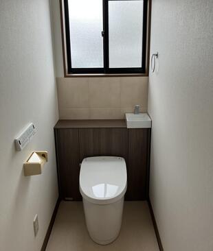 松本市Ｋ様邸 　LIXIL  Ｊフィットにリフォーム 手洗いがしやすく収納もまとまってトイレ内がスッキリ 