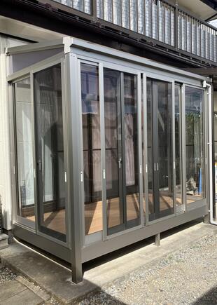 塩尻市Ｎ様邸サンルーム　雨の日でも快適生活　外観もおしゃれにグレードアップ！！