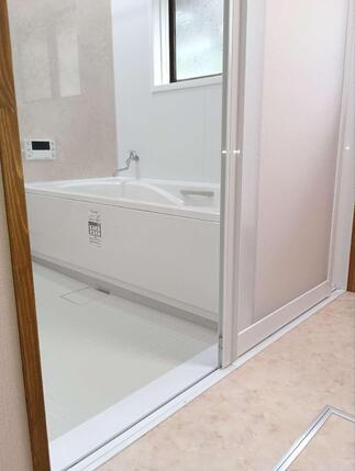 片引き戸でバリアフリーを