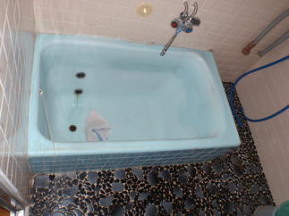 LIXIL　システムバスルーム　「キレイユ」　Ｅ１６１６タイプ　＋　ノーリツ石油給湯器　OTQ-3701SAY・スカイブレンダー