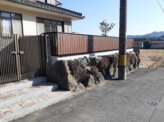 生垣をフェンスに取替え