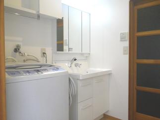 ＬＩＸＩＬ　洗面化粧台　ピアラ