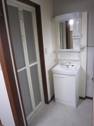 施工後の洗面所