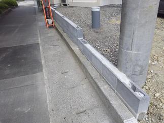 目隠しフェンス設置部分　施工前