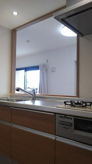 明るいキッチン