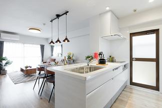 家族と一緒になれるキッチン