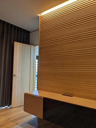 リゾートホテルのような寝室