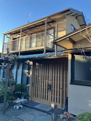 玄関をリシェントで交換しました。