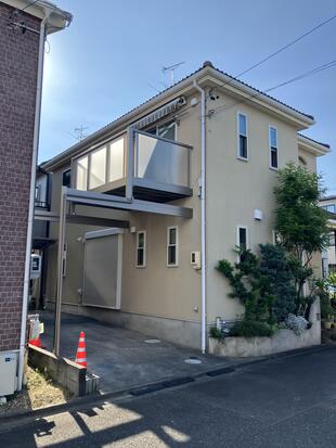 車も余裕で駐車できるバルコニー