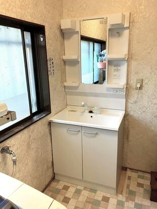 島田市　洗面化粧台の交換・修理