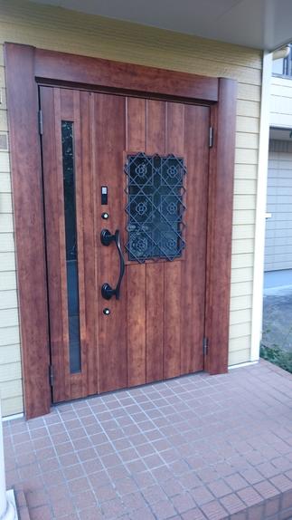 玄関ドア リシェント