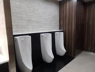 男子トイレ②After