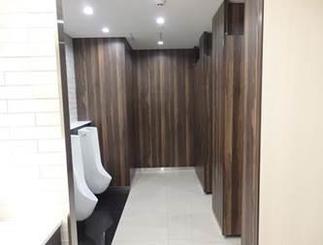 男子トイレ①After