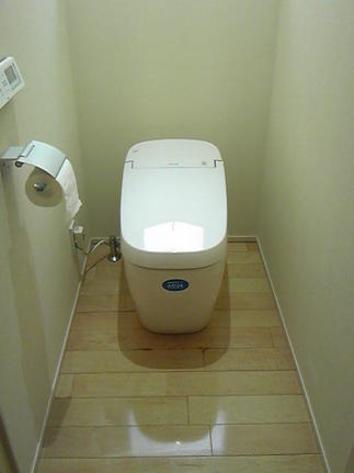 タンクレスだから広々と・・・