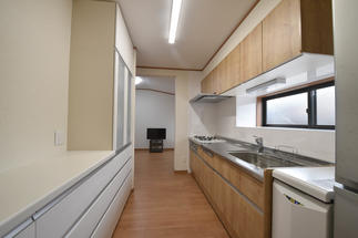 キッチン　アレスタ　間口2400