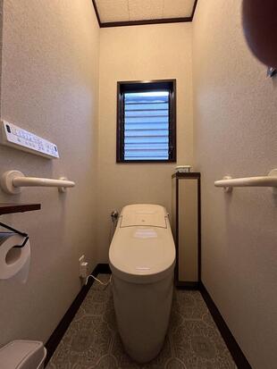 リフォーム補助金活用！トイレリフォームと窓断熱　プレアスLS　内窓インプラス