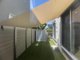 日差しが強くてもお庭で遊べる！　スタイルシェード