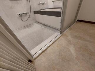 浴室扉を引き戸に