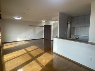 仕切られた和室の開放